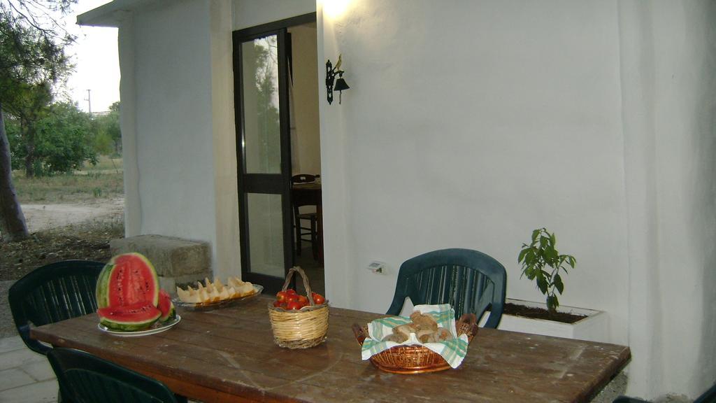 Le Pentume Apartman Arnesano Kültér fotó