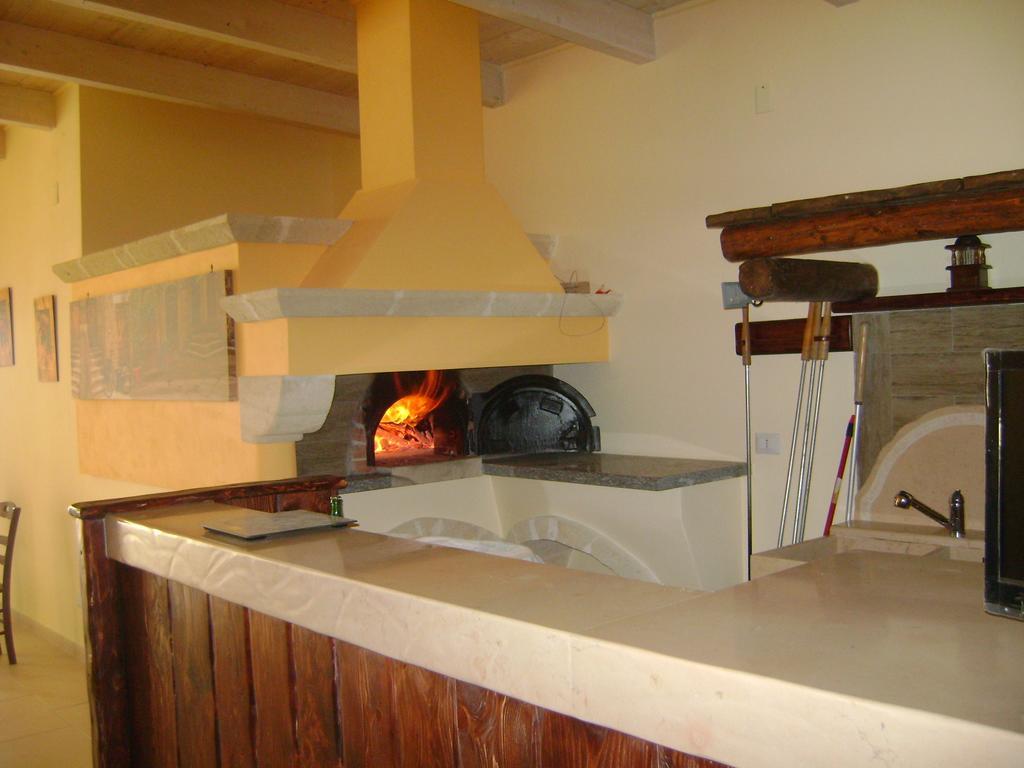 Le Pentume Apartman Arnesano Kültér fotó